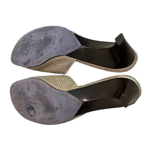 Donald J Pliner Mule Heels Peace Sign Studded Beige Size 9.5 - Picture 7 of 13